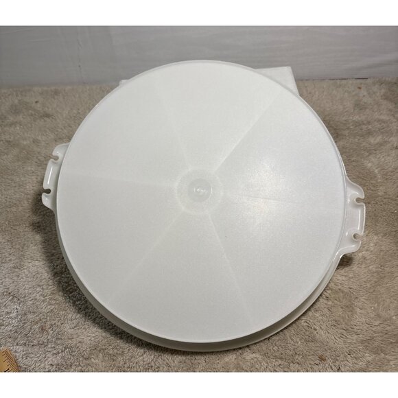 Tupperware White Divided Serving Tray With Lid 12" Round Plastic Party Platter - Picture 3 of 8